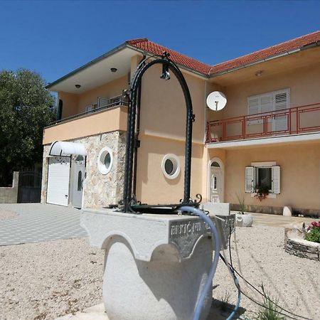 Apartman Delux Brkic Apartment Lozovac Luaran gambar