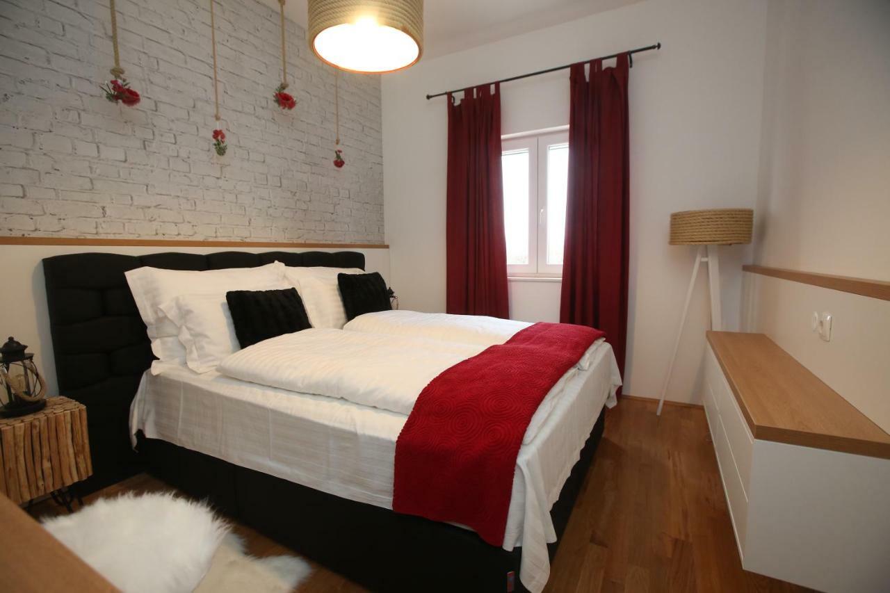 Apartman Delux Brkic Apartment Lozovac Luaran gambar